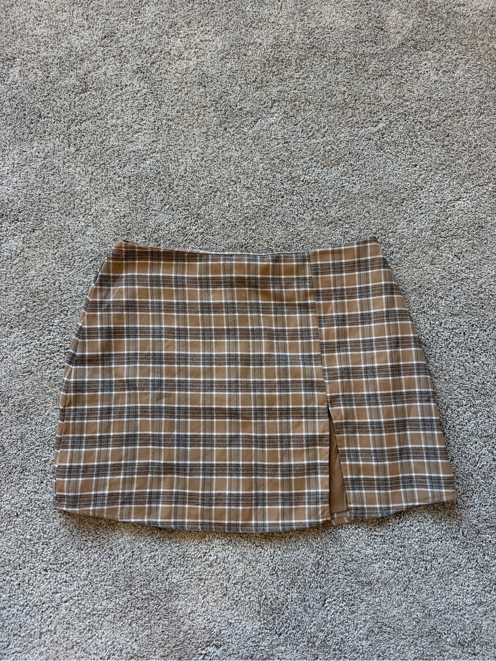 Women’s Anna Grace Brown Plaid Mini Skirt- Size Large